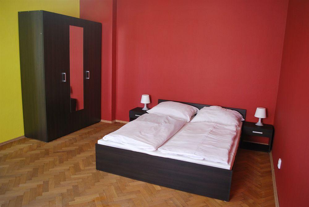 Hostel Foster Marianske Lazne Exterior photo
