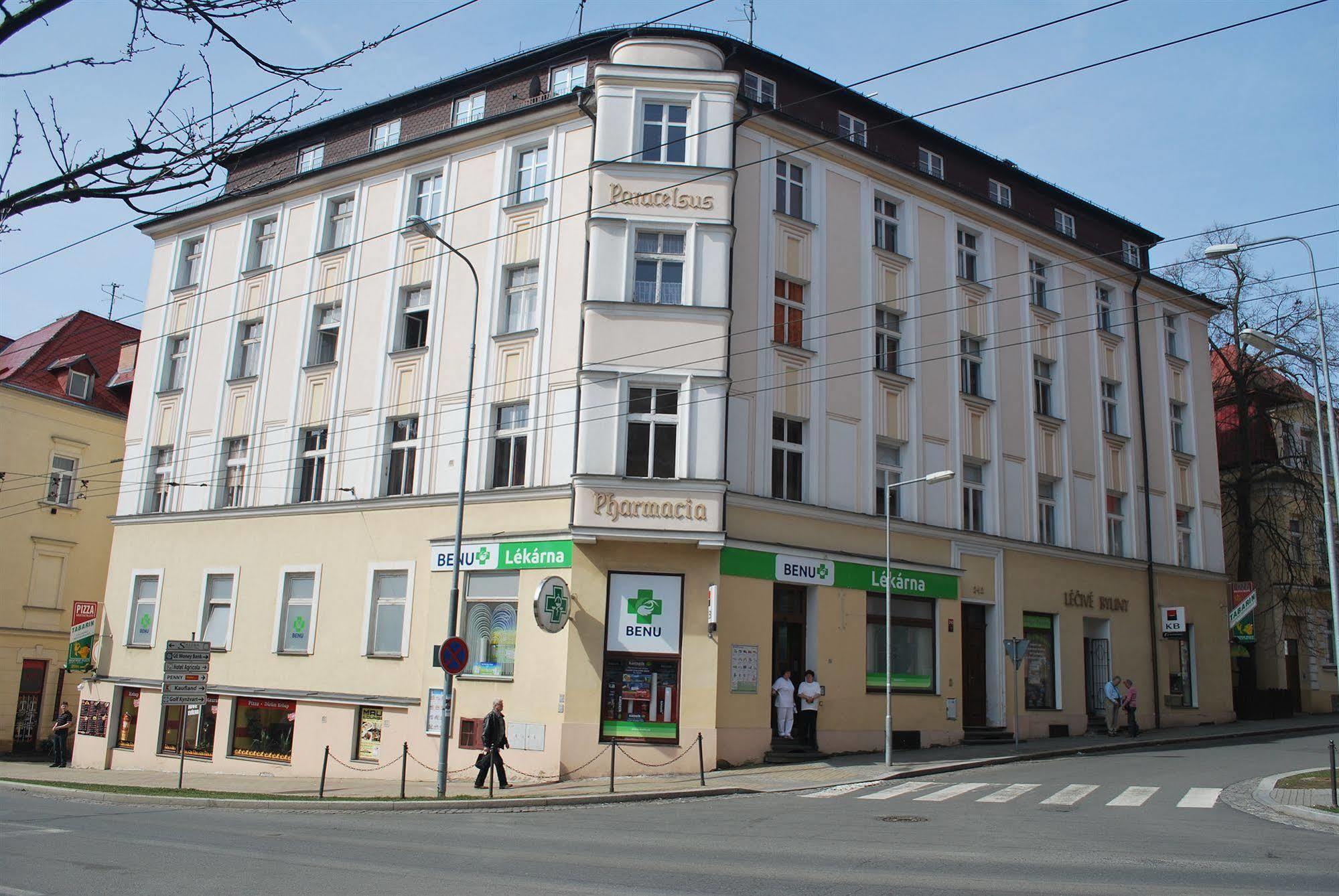 Hostel Foster Marianske Lazne Exterior photo